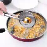 Multi-functional Oil Drainer/ Food Strainer - 2 In 1 - 1piece - Image 2