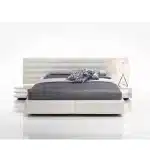 Clayton Oval 6 X 6 Platform Bed
