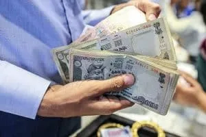 Cash on Delivery vs Online Payment
