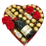Charming Moet & Chandon Lovers Valentine Gift Box