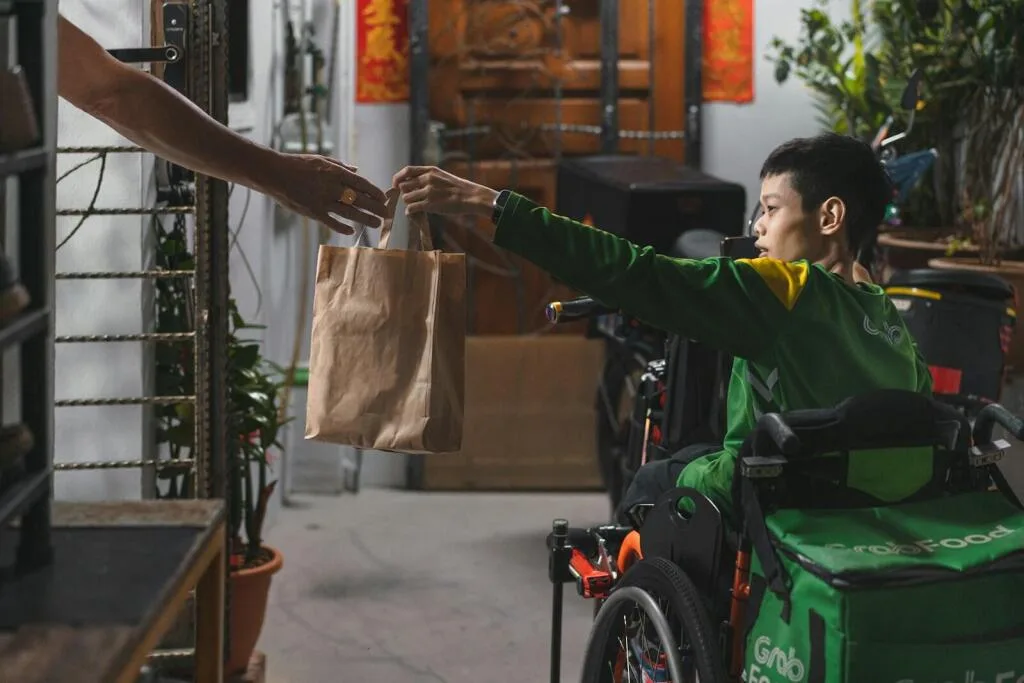 Cash on Delivery vs Online Payment